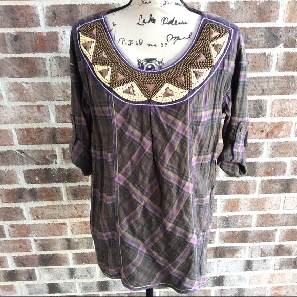 Wood Bead Embellished Plaid Top - Picture 2 of 5